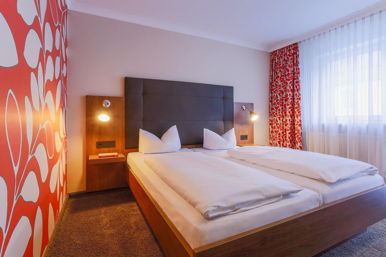 Hotel - Restaurant Erich Roediger Bad Staffelstein Εξωτερικό φωτογραφία